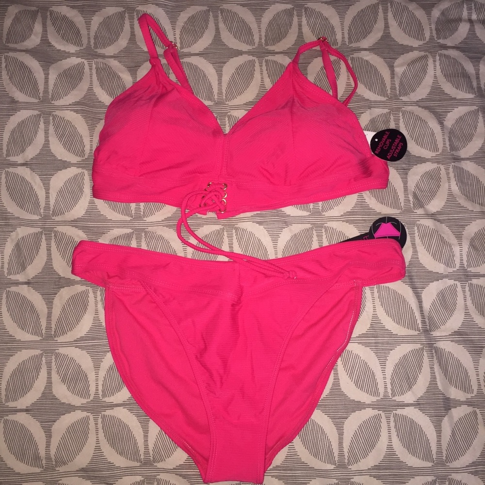 PINK BIKINI 👙
